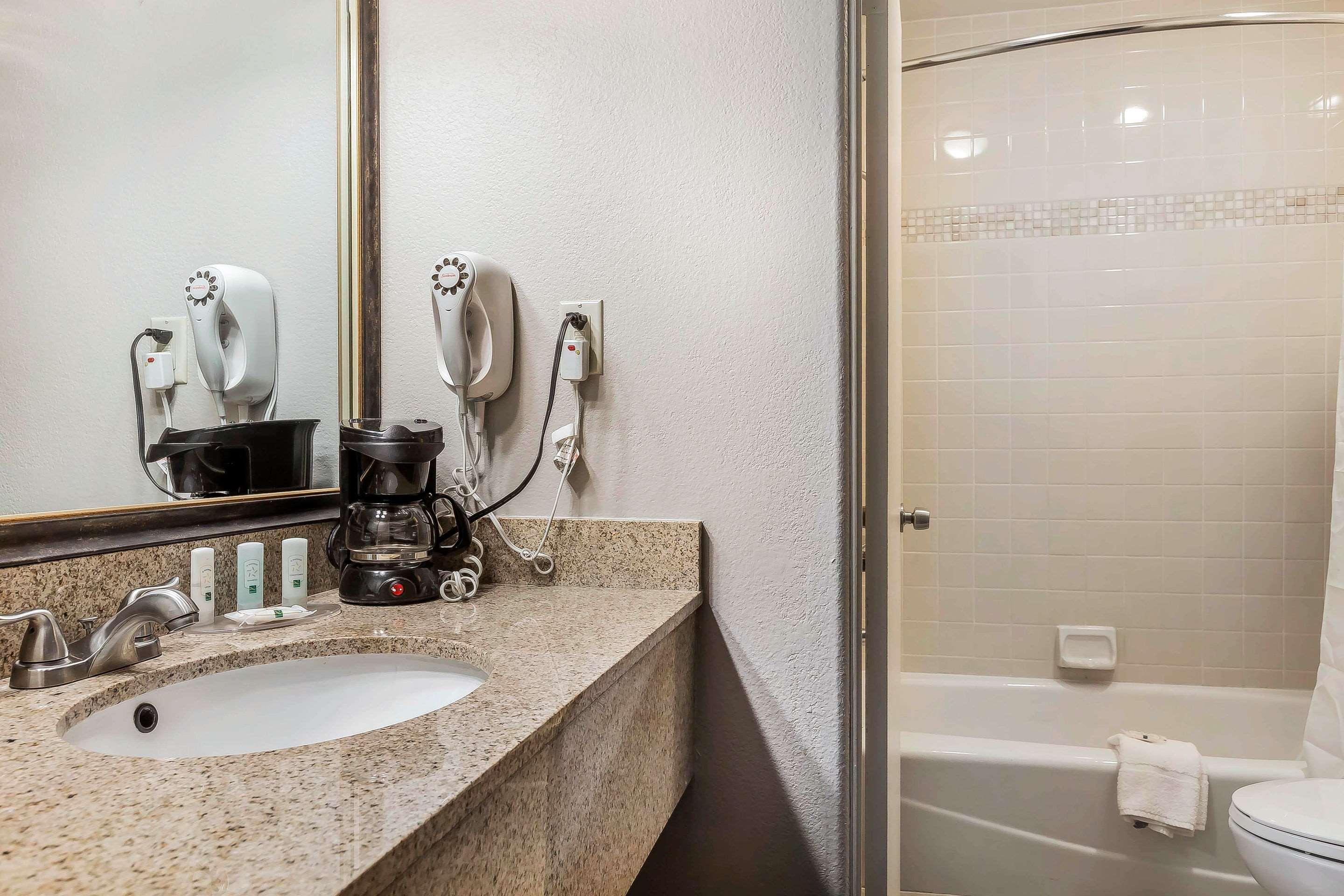 Quality Inn Fallbrook I-15 Extérieur photo